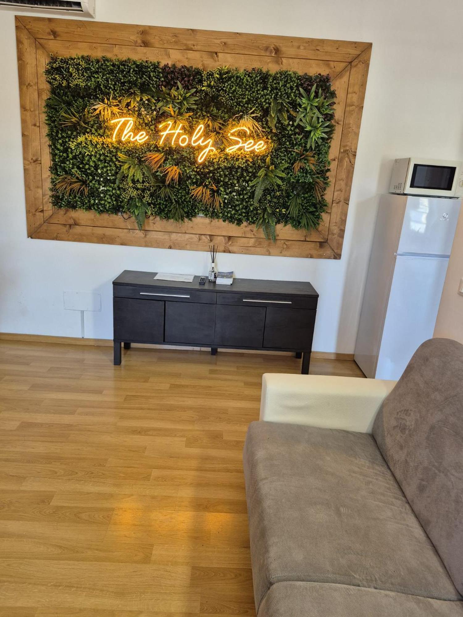 Apartment The Holy